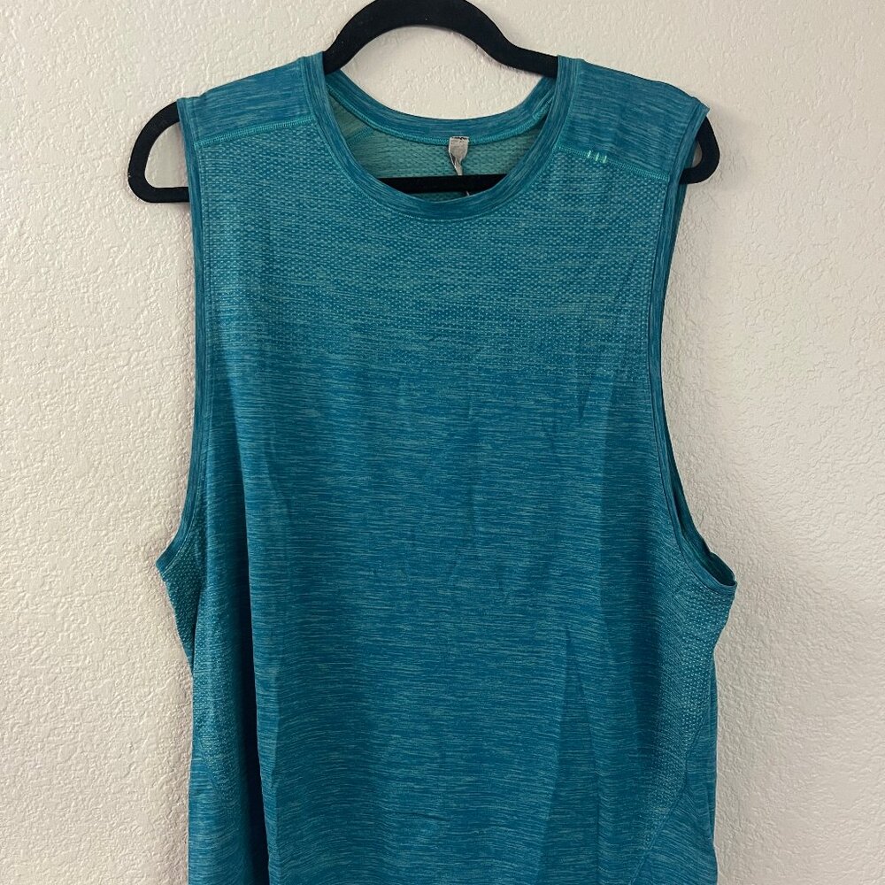 Men's Lululemon Workout Tank Top Large Blue